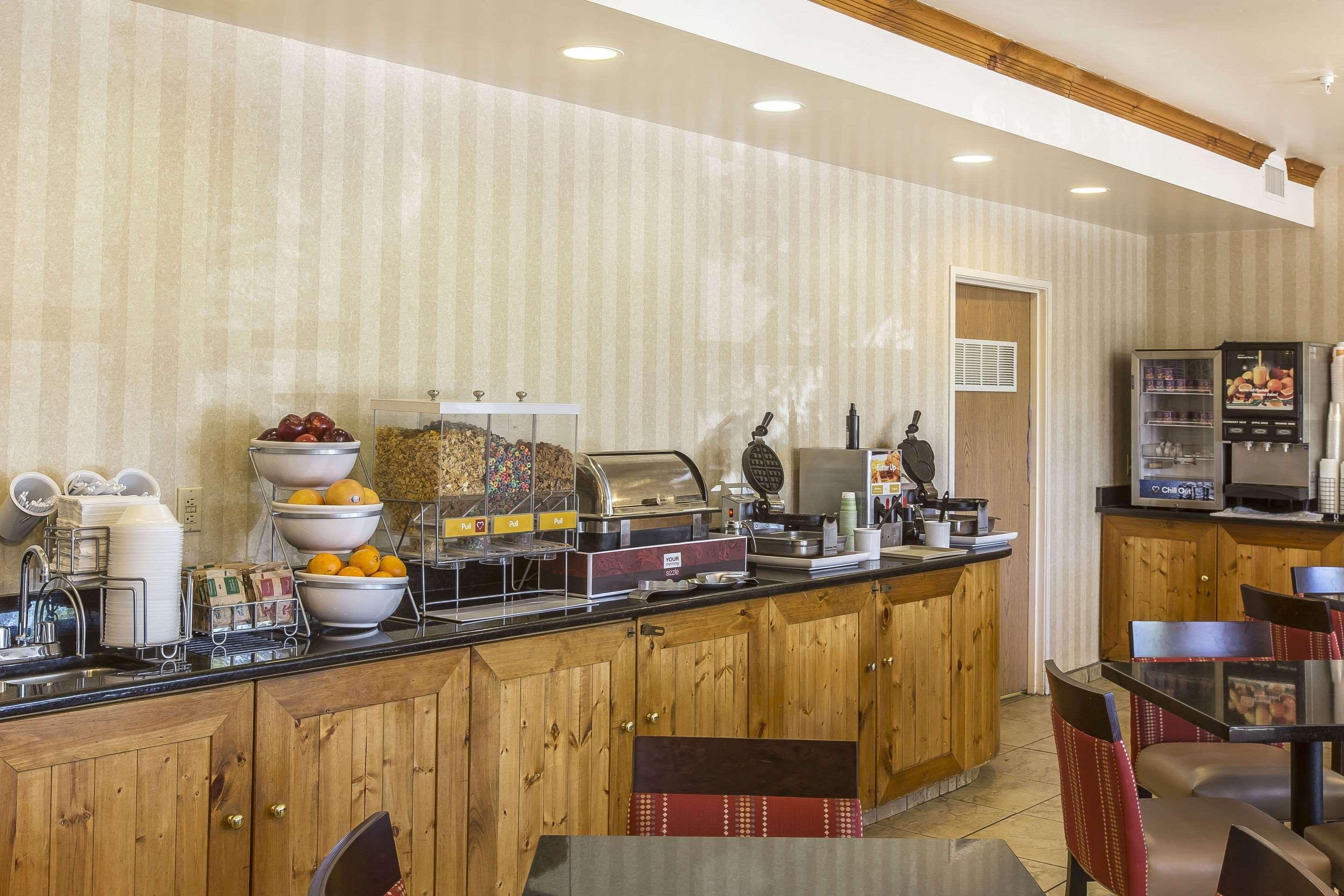 Comfort Suites Summit County Dillon Ngoại thất bức ảnh